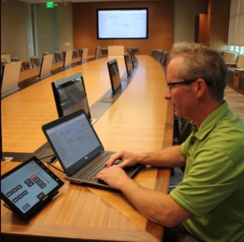 WBE IT worker installing network system